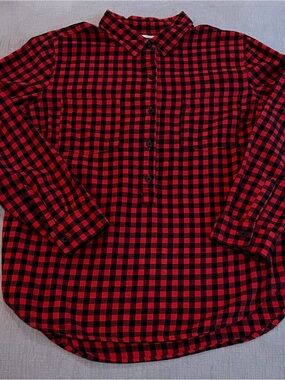 Old Navy Women’s Red & Black Buffalo Check Half Button Front Pullover Shirt